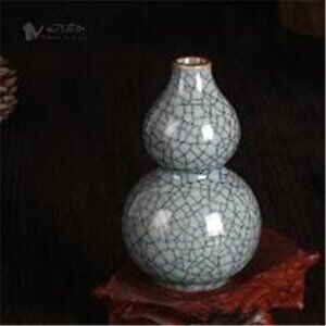 Elegant Small Centerpiece Vase